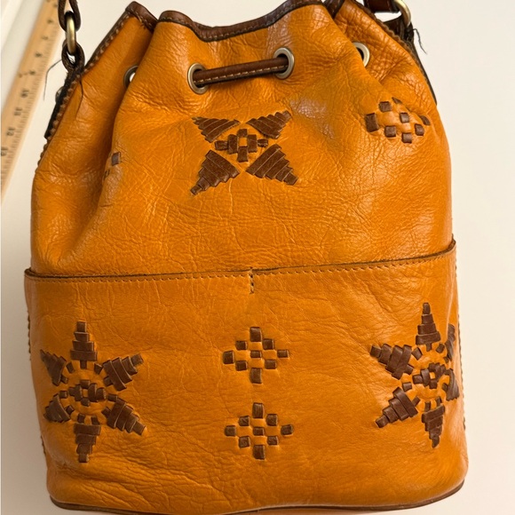 Patricia Nash Brindisi Distressed Brown and Tan Leather Drawstring Bag - Picture 3 of 13